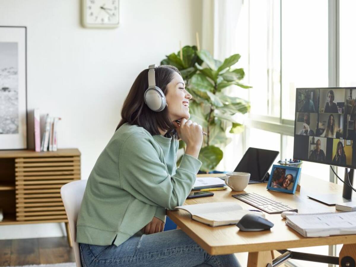 ¡Trabajo sí hay! 385 vacantes en Intelcia para personas bilingües