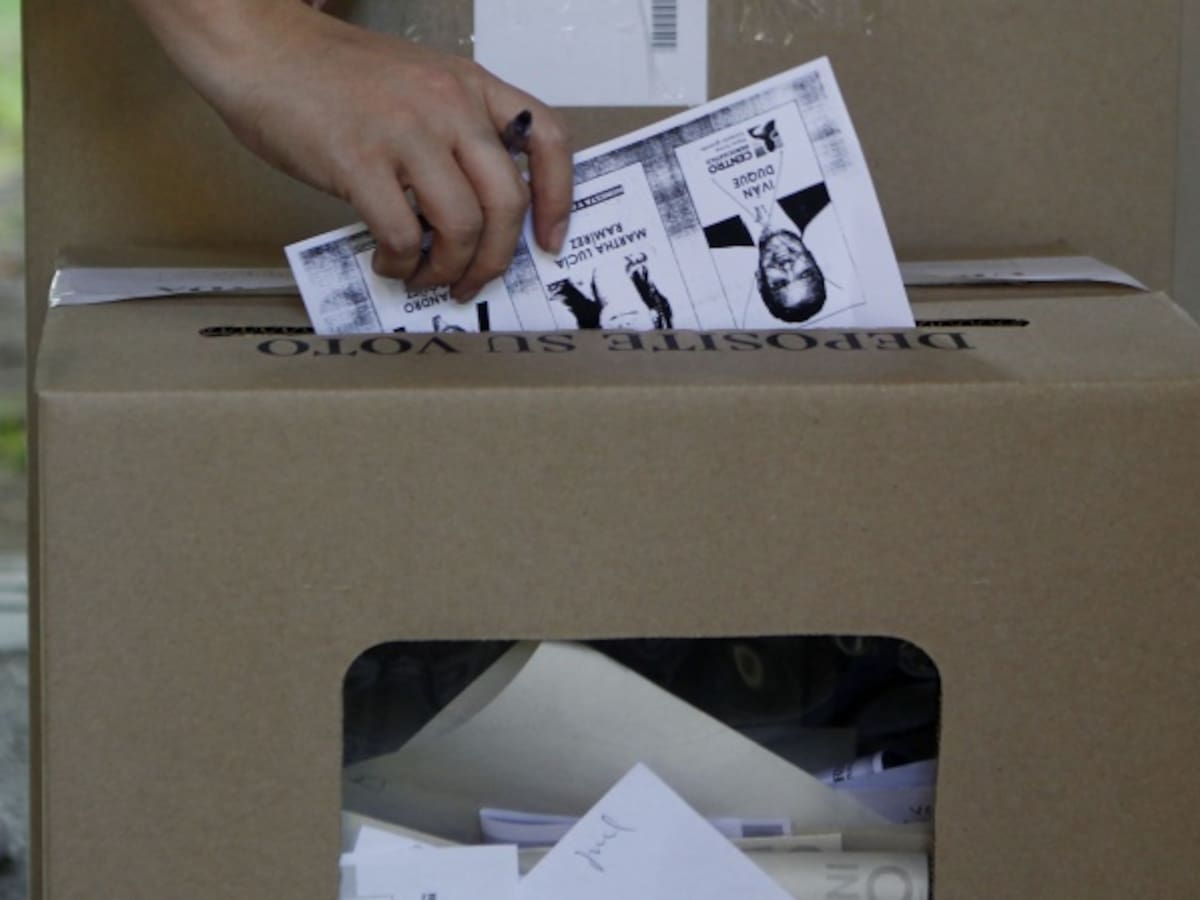 Duque y Petro, ganadores de las elecciones en el exterior