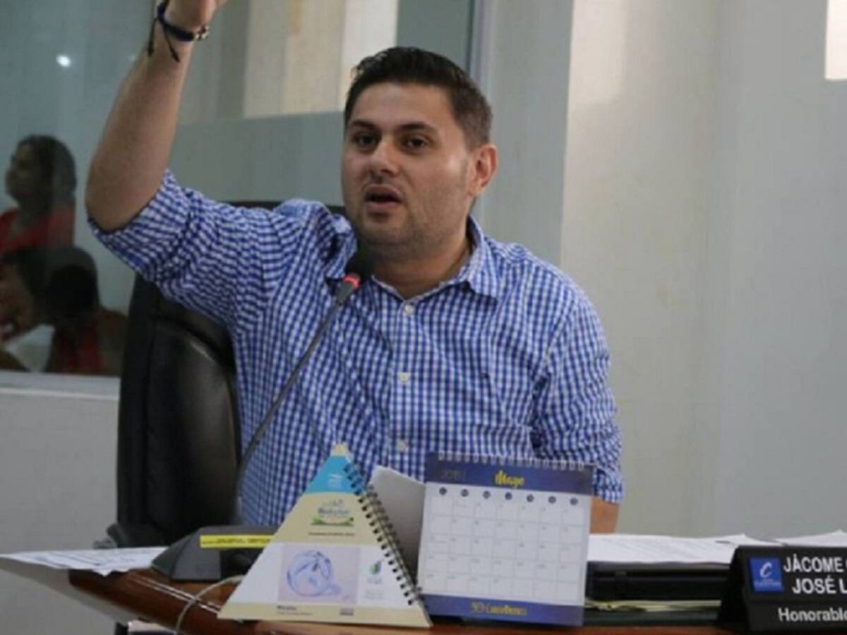 Concejo pide dirimir conflicto en el CC Bolívar