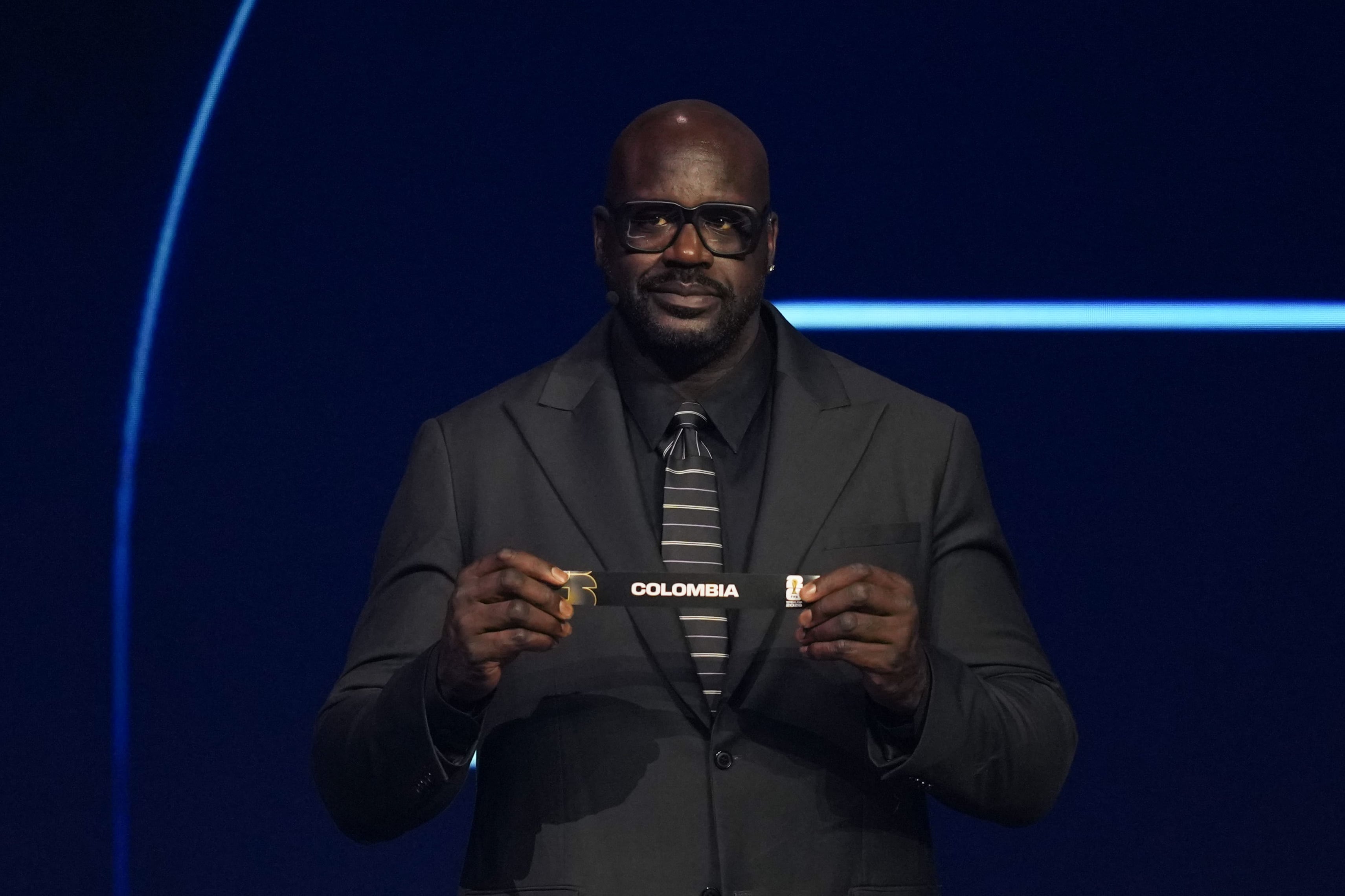 Shaquille O’Neal elige a Colombia durante el sorteo del Mundial. (Photo by Brad Smith/ISI Photos/ISI Photos via Getty Images)