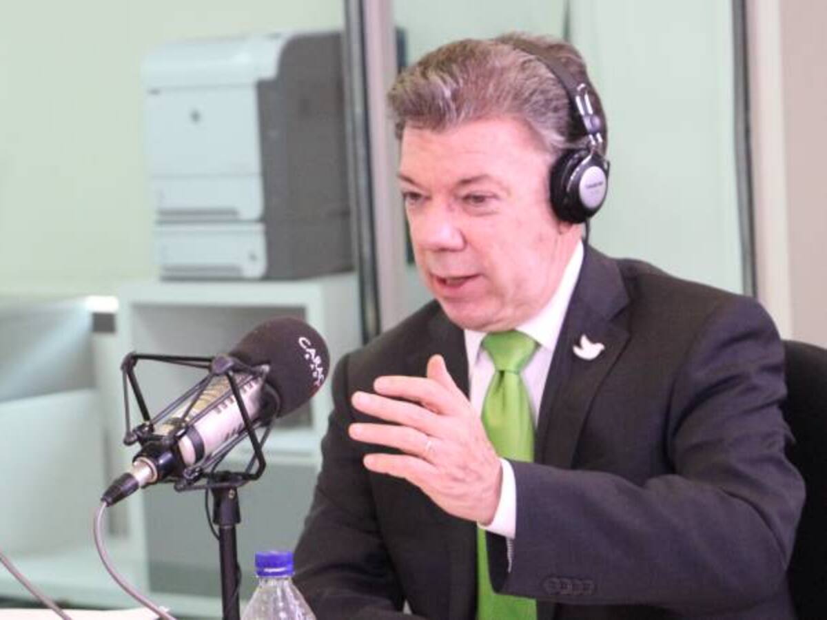 Escuche la entrevista completa al presidente Juan Manuel Santos en Caracol Radio