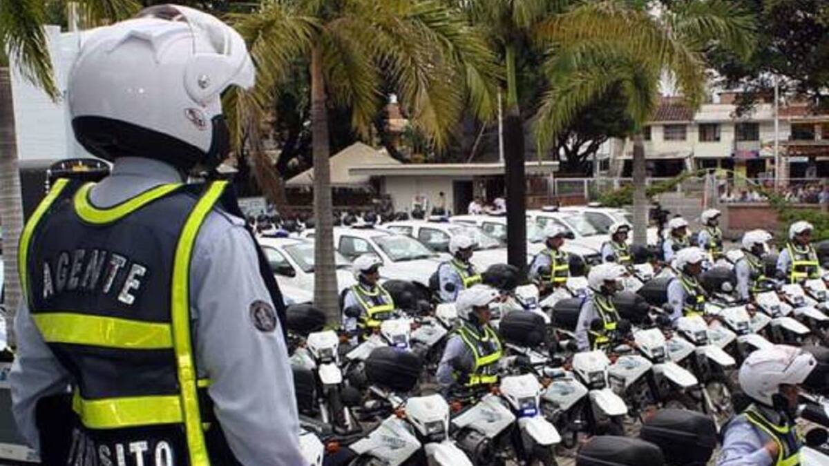 Agente de tránsito dió positivo para covid-19, otros 37 están aislados