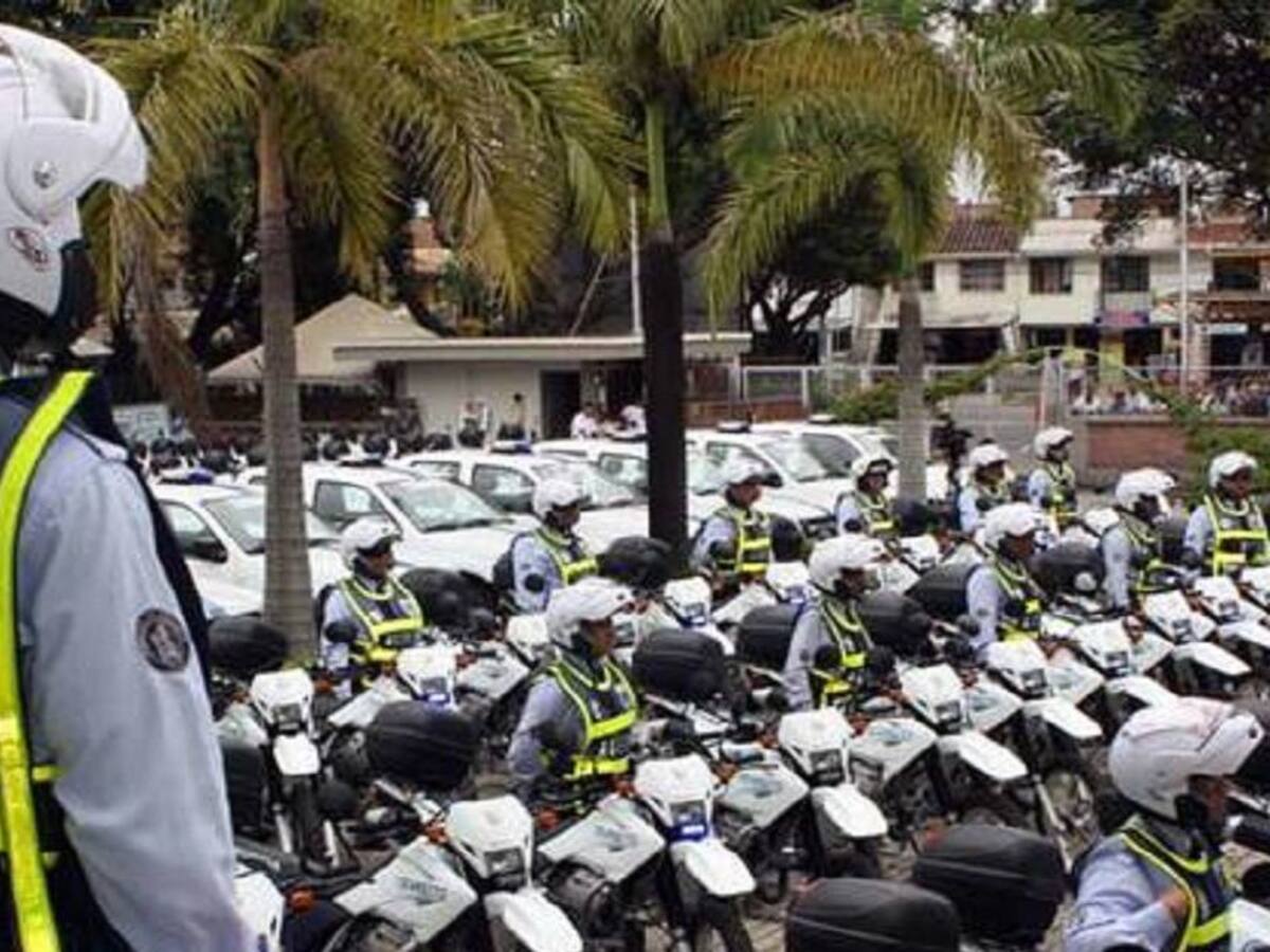 Agente de tránsito dió positivo para covid-19, otros 37 están aislados