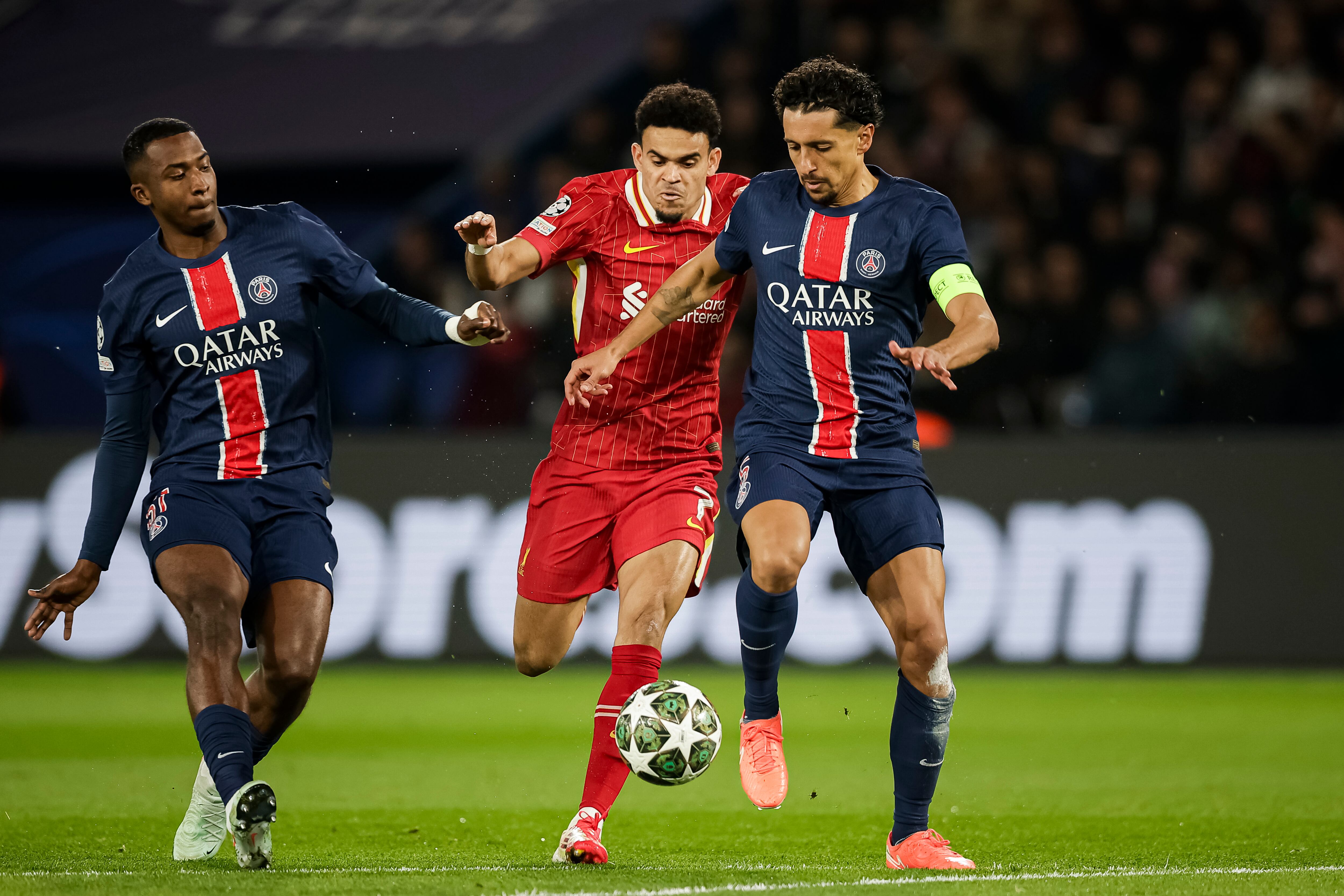 Marquinhos y Luis Díaz /Getty Images.