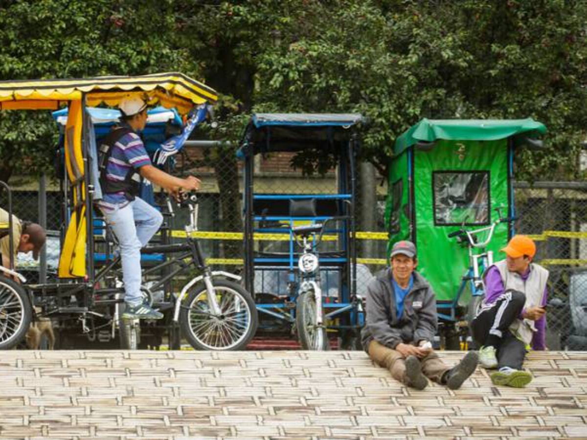 Gobierno busca reglamentar operación de bicitaxis en el país