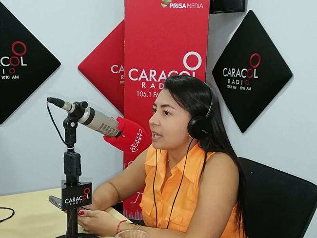 De acuerdo a Eliana Conde, por parte del Gobierno Nacional se ejecutan hoy en la capital huilense proyectos como la pavimentación de 10 kilómetros de la vía Neiva.