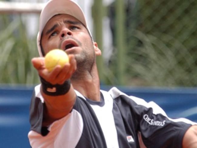 Alejandro Falla se clasifica a la final del Open de Tenis de Rennes, Francia