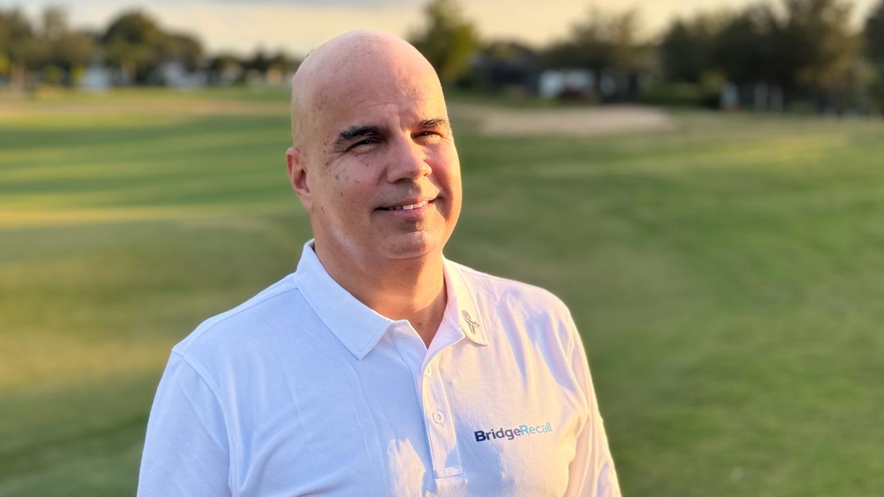 BridgeRecall: diseño, memoria y propósito en la obra de Adrián Rodríguez