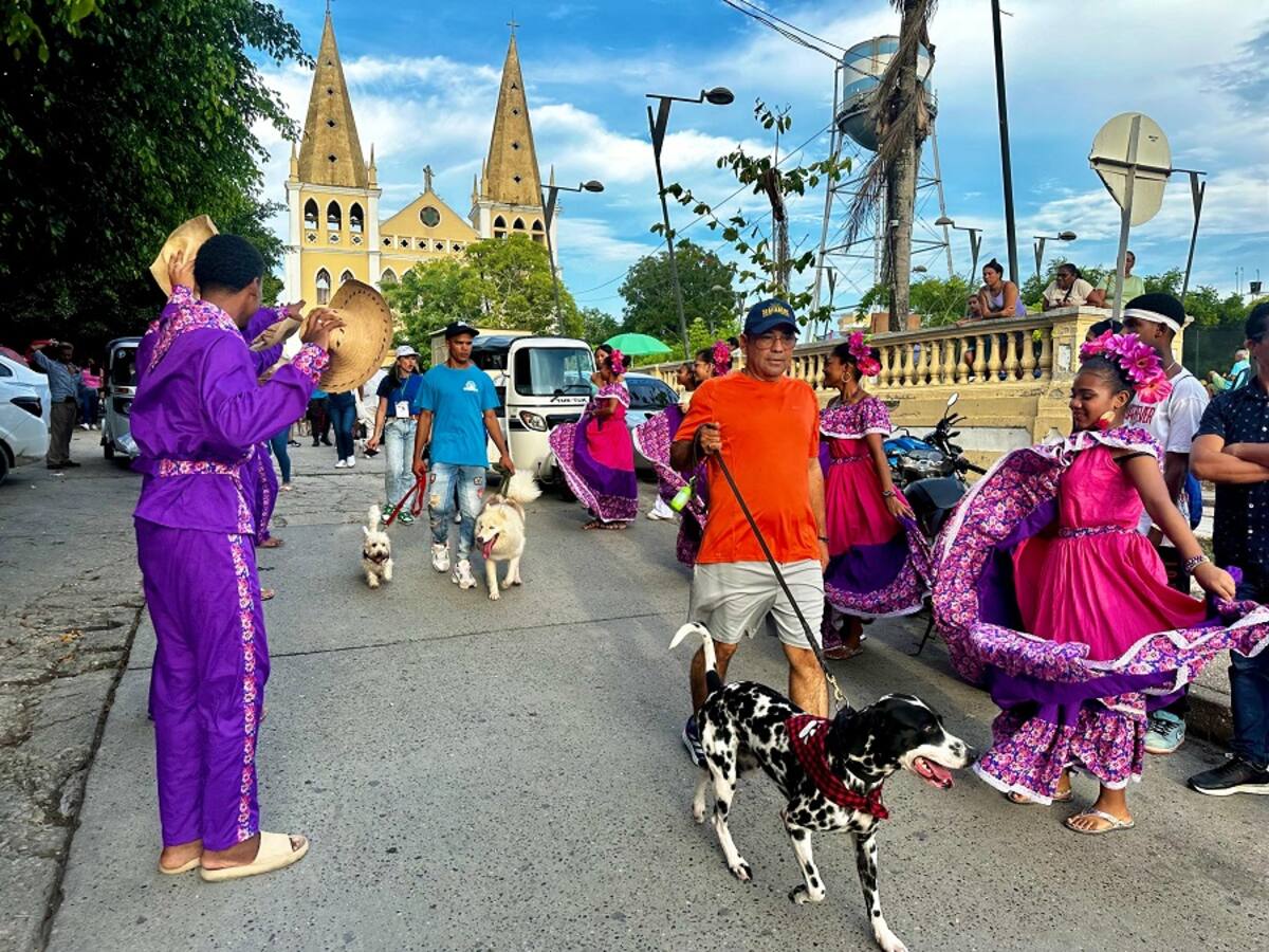 Alcaldía de Turbaco y Umata realizaron actividad ‘Mascotas al Parque’
