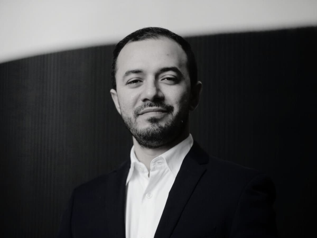 El último adiós de la esposa de Diógenes Quintero: “Me dio un beso y se acostó a mi lado”