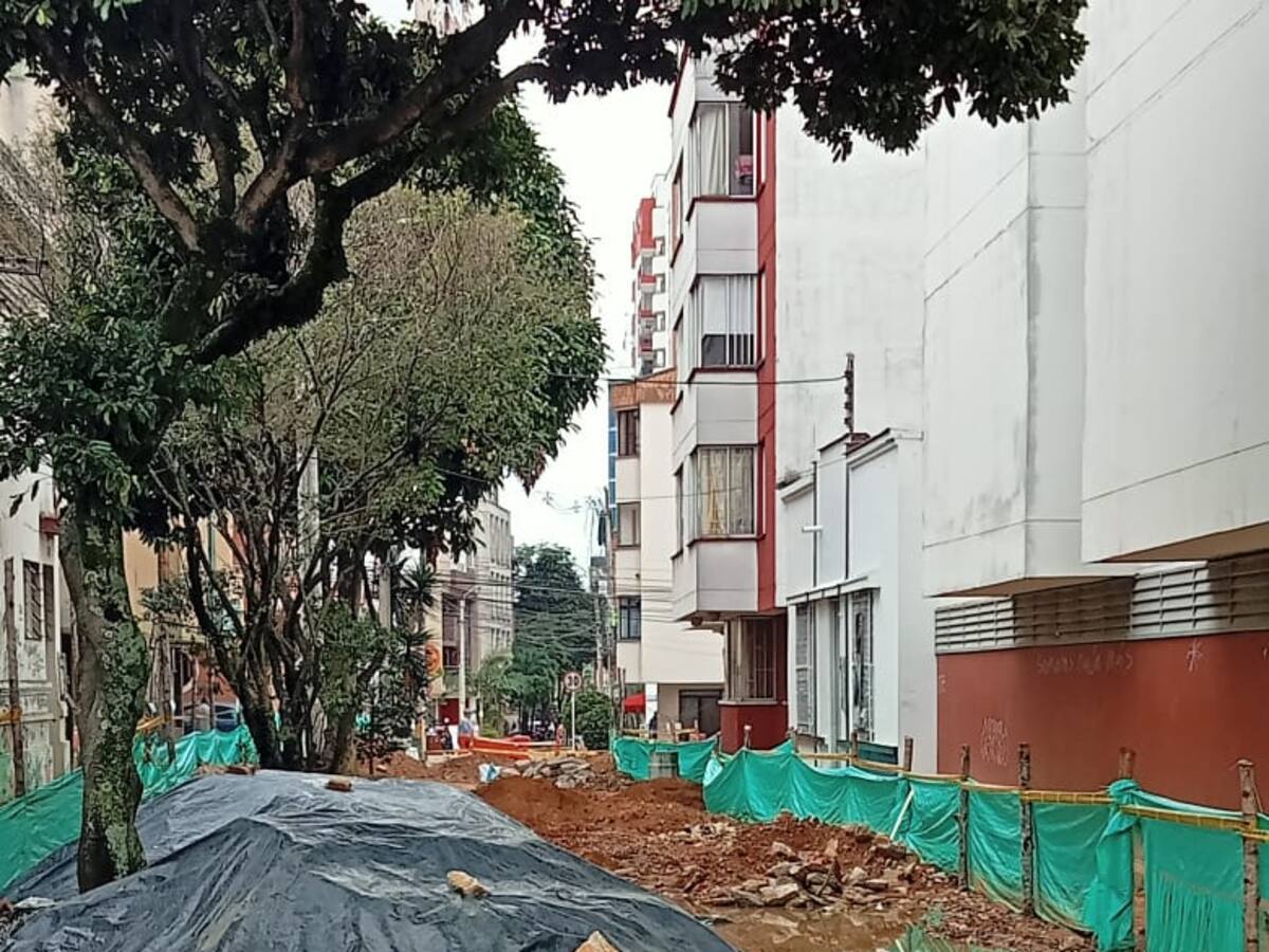 Contratista dejó botadas las obras del Paseo España