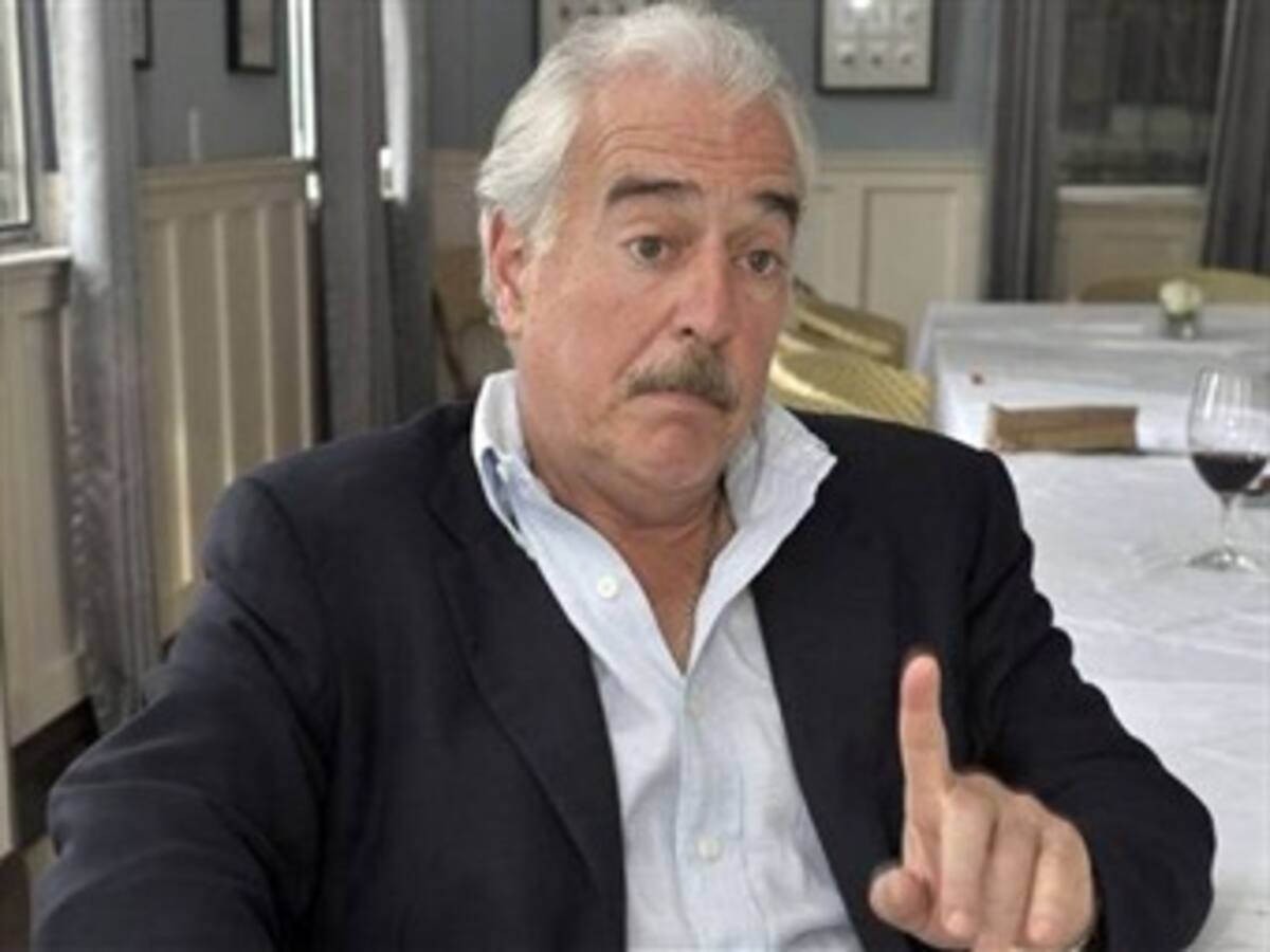 Todos los miembros del Directorio Conservador deben renunciar: Andrés Pastrana