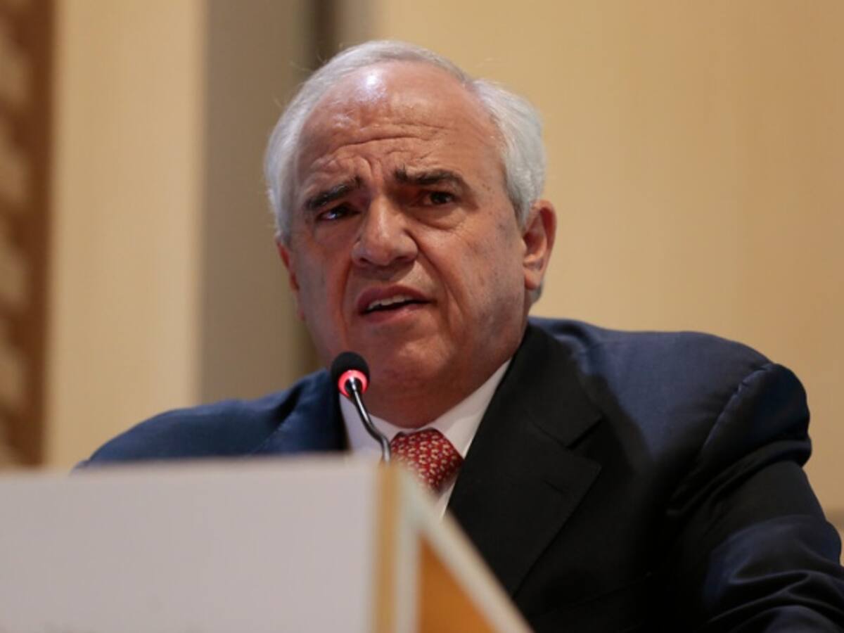 Samper: "Venezuela está al borde de una implosión social"