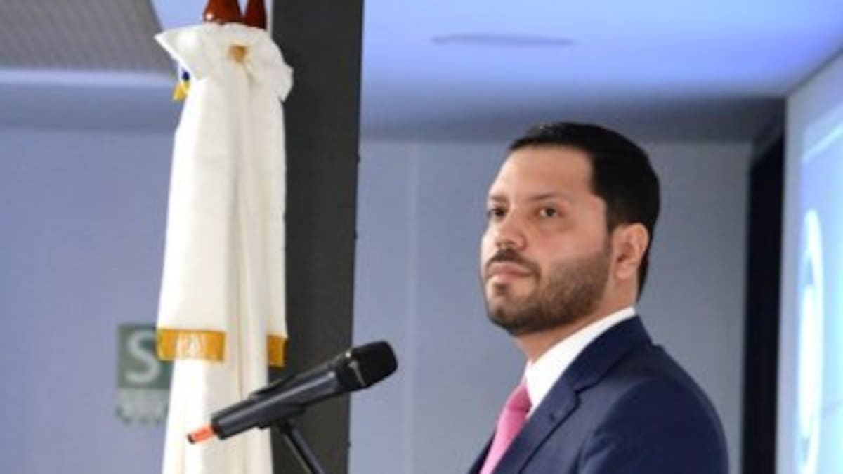 Denuncian amenazas de muerte contra el contralor de Bogotá, Juan Camilo Zuluaga