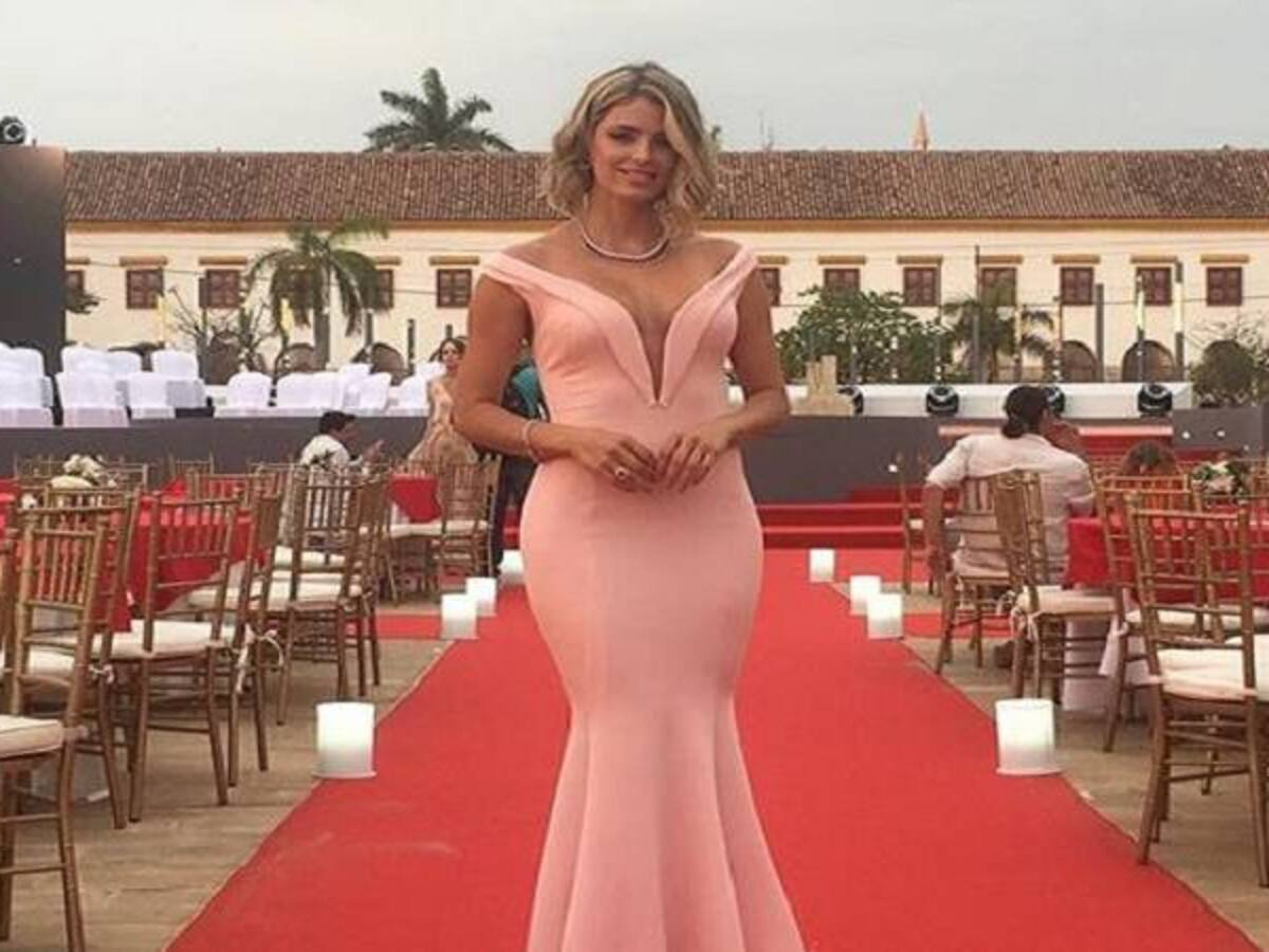 Cristina Hurtado estrena look en los India Catalina 2016