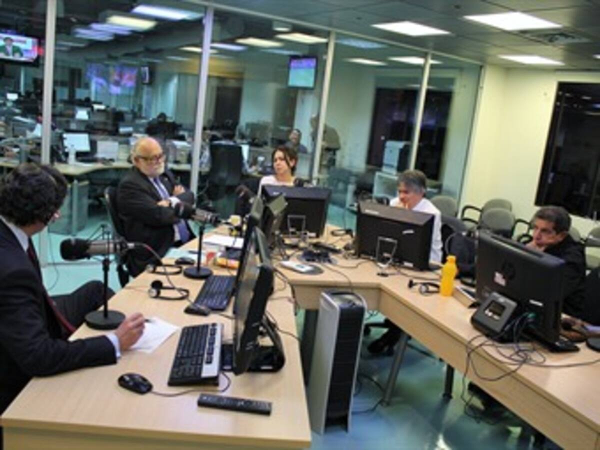 Panelistas en Hora 20 del 2 de marzo