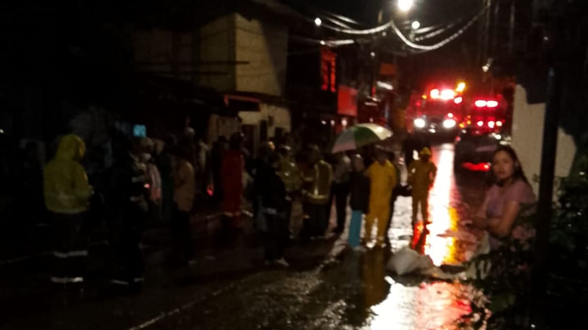 Capitán Edgar Arenas, comandante del cuerpo oficial de Bomberos de Armenia