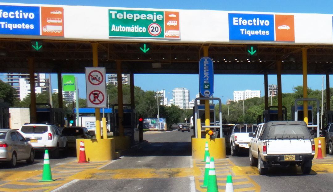 “Cada carro que paga peaje es un mayor aprovechamiento ilícito de parte del contratista de la Concesión”: William Dau