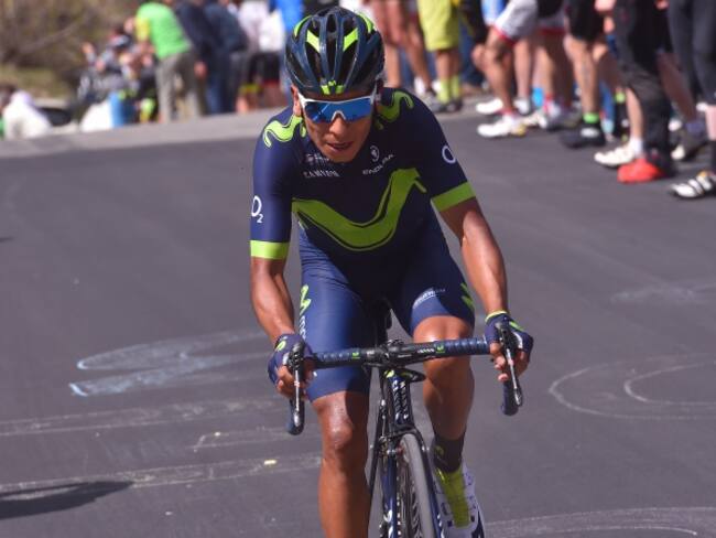 Nairo Quintana celebró su cumpleaños pedaleando en el alto de la línea