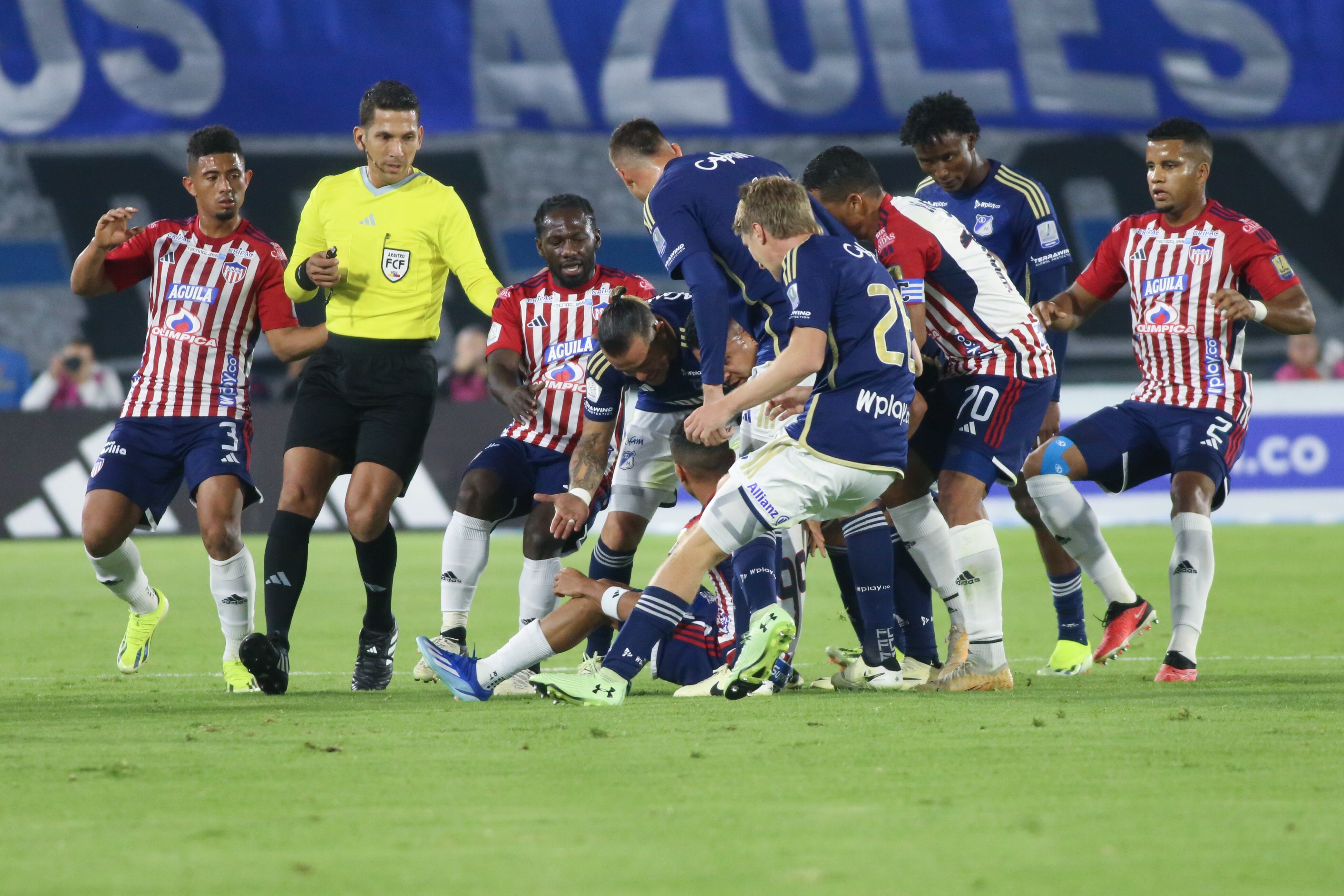 El cuadro barranquillero podría reforzar su nómina con un jugador del actual plantel de Millonarios. (Photo by Daniel Garzon Herazo/NurPhoto via Getty Images)