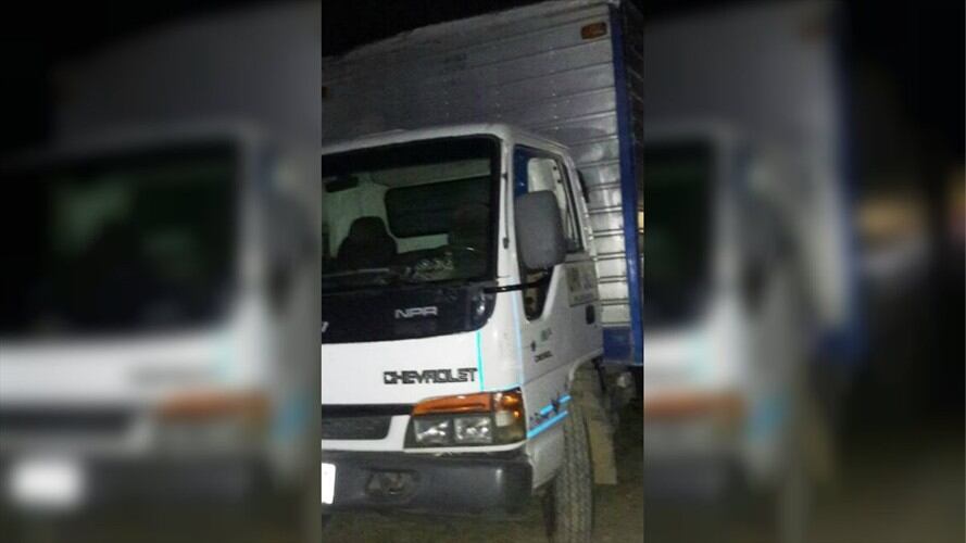 Sujetos armados se llevaron un camión con víveres que distribuía los productos en la zona alta. Foto: Guardia Indígena