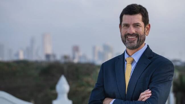 Esta decisión considera la posición competitiva y fuerte del negocio de distribución de gas de la compañía, así como su estabilidad y predictibilidad