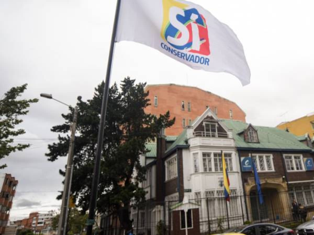 Dirección nacional conservadora ratifica respaldo al Sí en el plebiscito