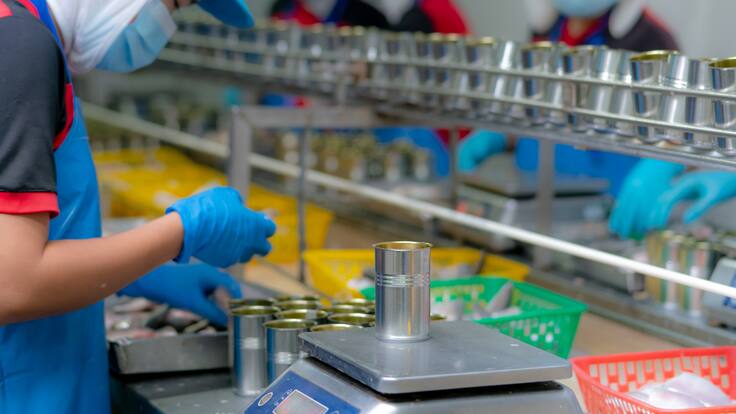 Como descuentan el tiempo de ir al baño, usan pañales: abogado de trabajadora en Van Camp’s