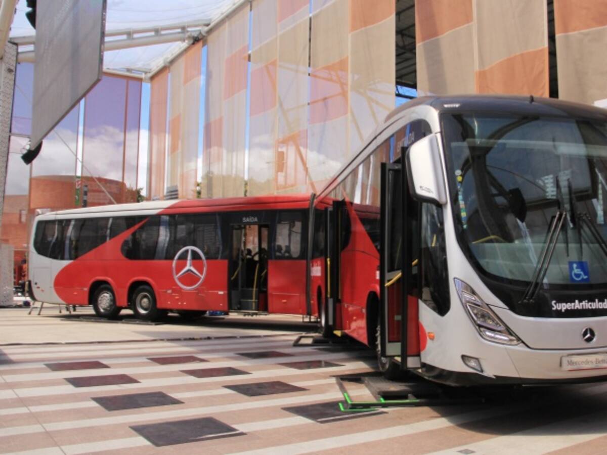 Piden que nuevos buses de Transmilenio reduzcan la contaminación en Bogotá