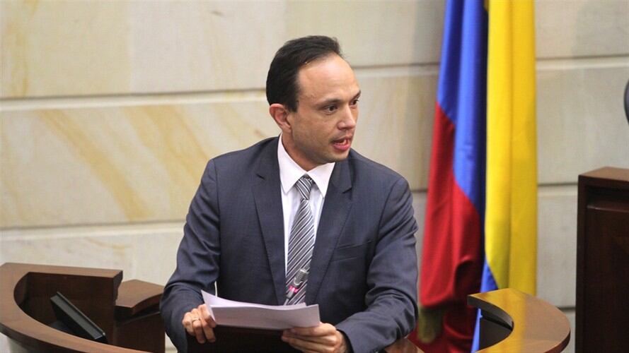 Pese a que el presidente Santos postuló al magistrado Carlos Bernal, su gobierno lo señala de haber votado con desconocimiento. Foto: Colprensa