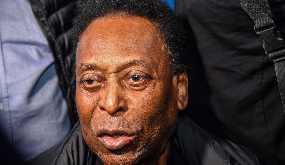 Pelé se encuentra hospitalizado desde finales de agosto.