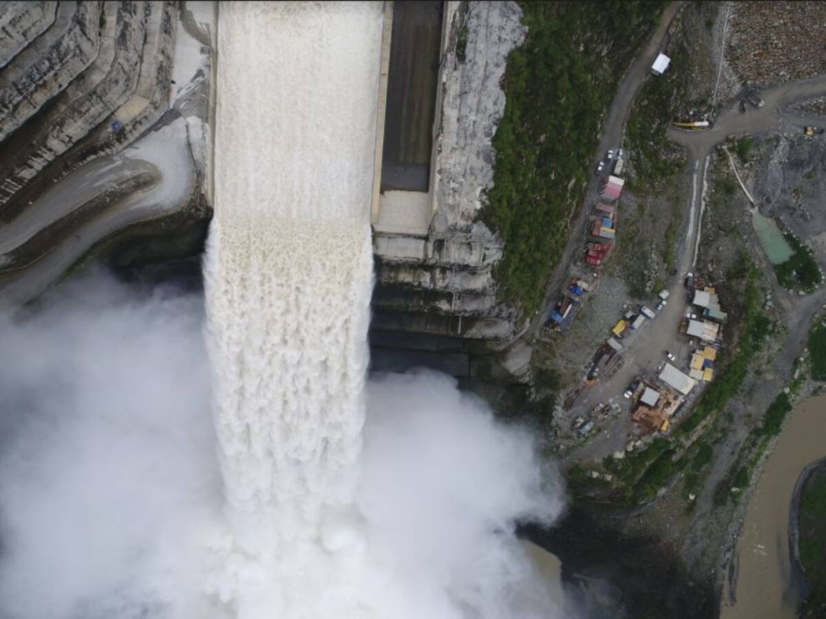El 20 de diciembre Sura pagará póliza de Hidroituango