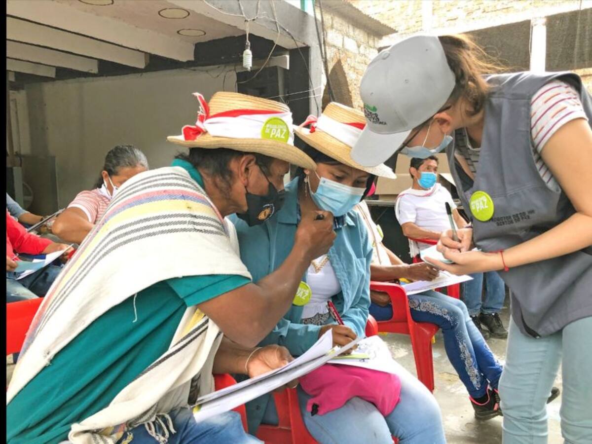 Población rural participó en consolidación del lugar de memoria de Neiva