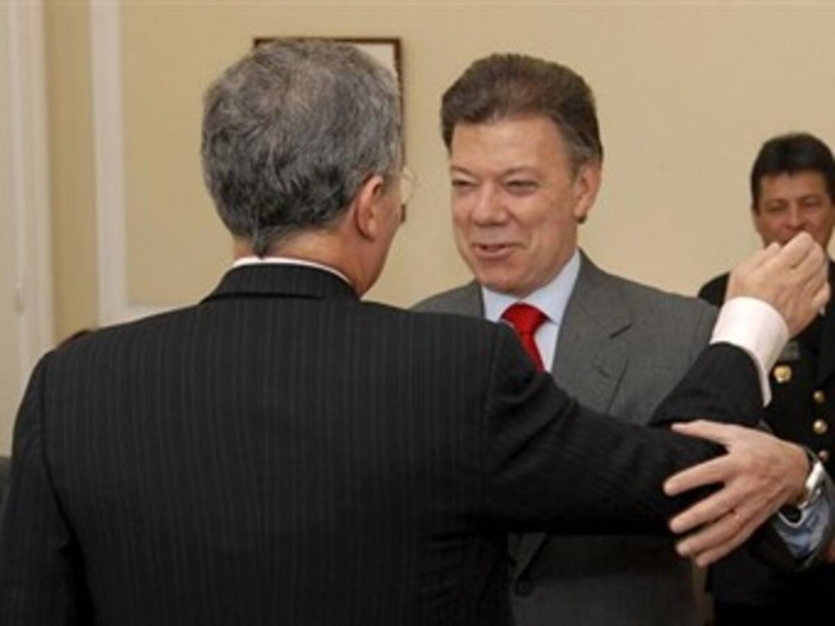 Juan Manuel Santos asegura que el presidente Álvaro Uribe es el segundo Libertador
