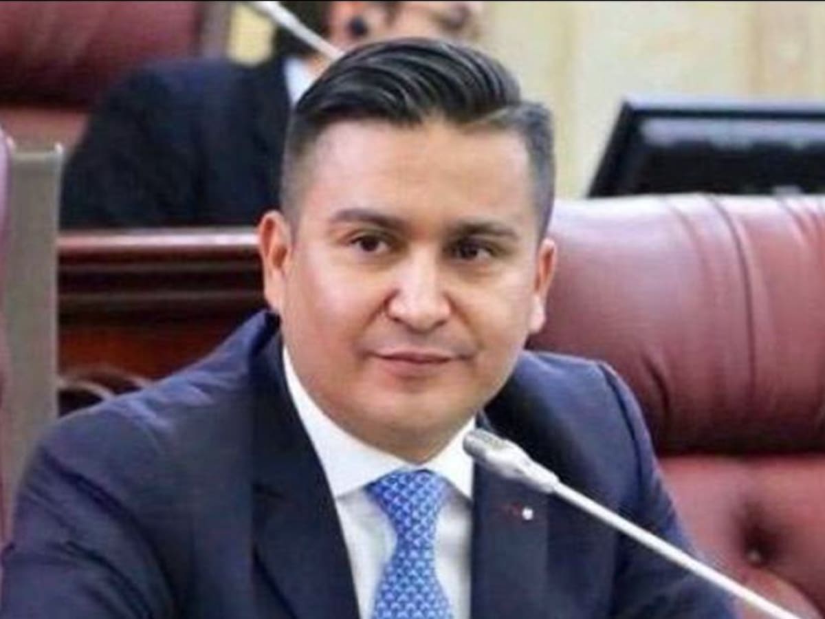Jorge Laverde obtiene el respaldo de la mayoría de los partidos para llegar al cargo de contralor