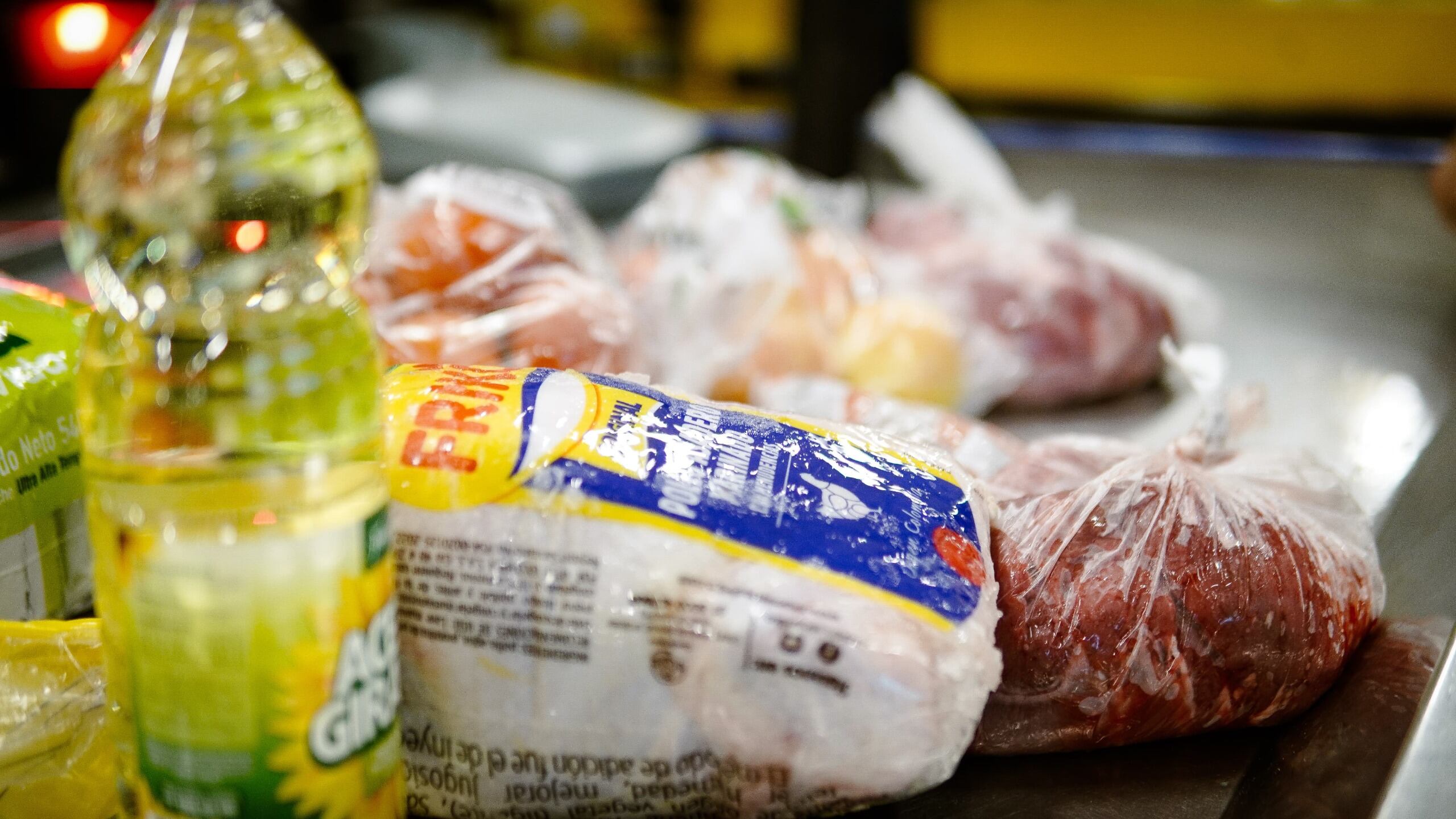 Alimentos que se entregan. Foto: Alcaldía de Barranquilla.