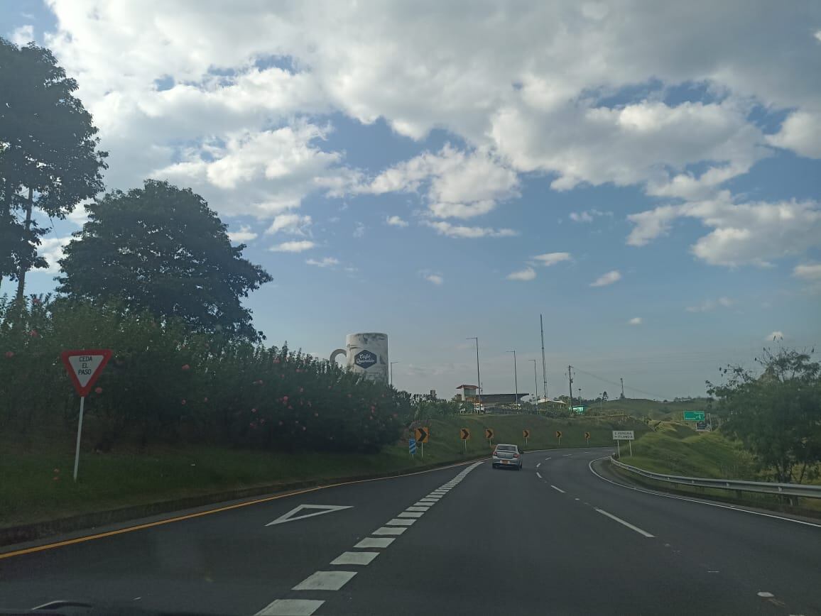 Autopistas del Café y los paisajes del Quindío. Foto: Adrián Trejos