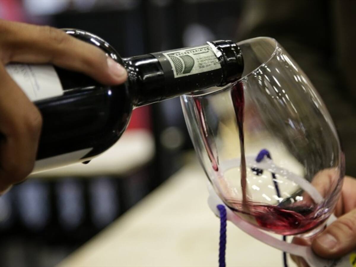 Persisten criticas al Dane por precio a licores