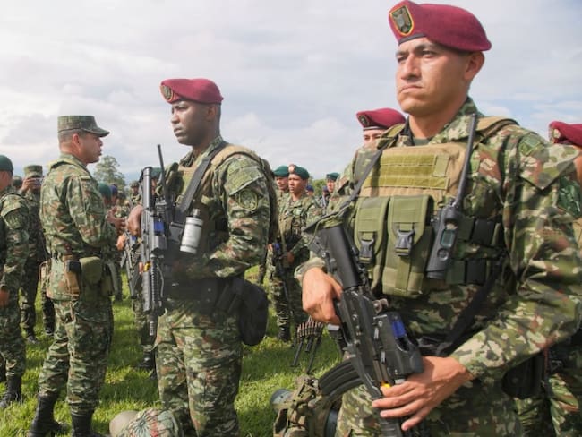 Más de 400 militares fueron desplegados en el Cañón del Micay con la misión de recuperar Huisitó