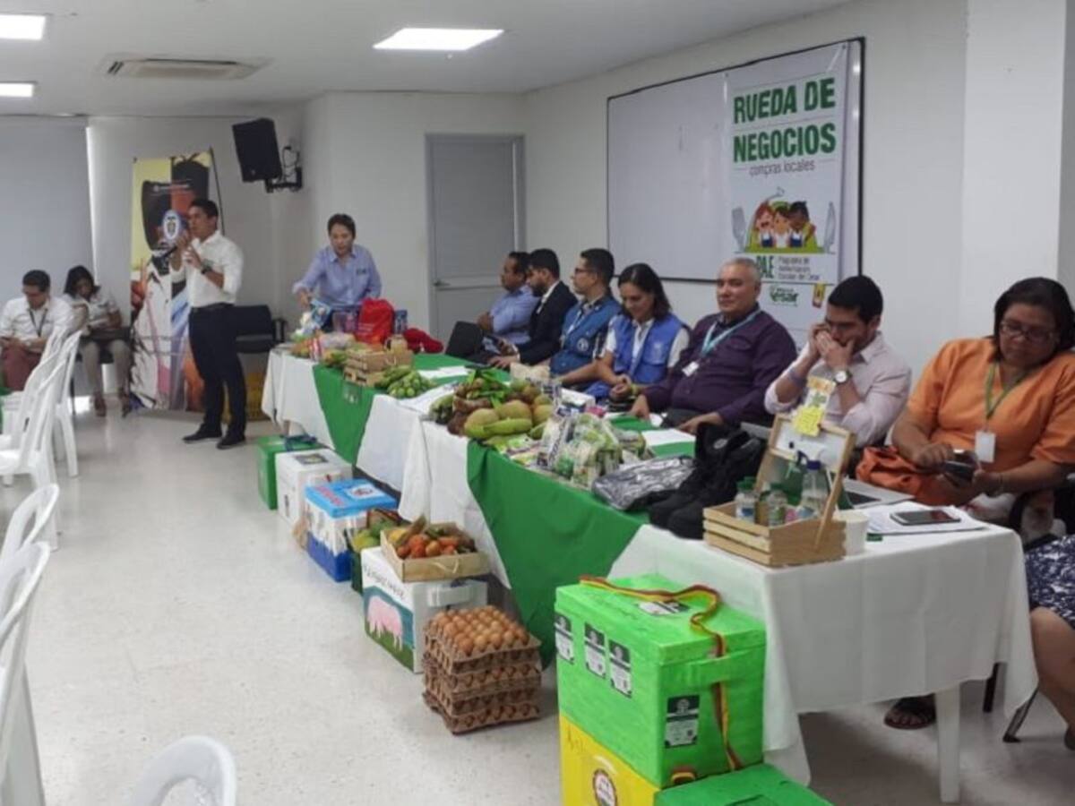 Pequeños productores de alimentos surtirán a entidades del Estado