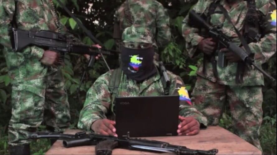 Aunque las autoridades aún confirman la veracidad del video, una comisión partirá desde el Valle del Cauca a la región. Foto: Video atribuido a presunto grupo armado ilegal