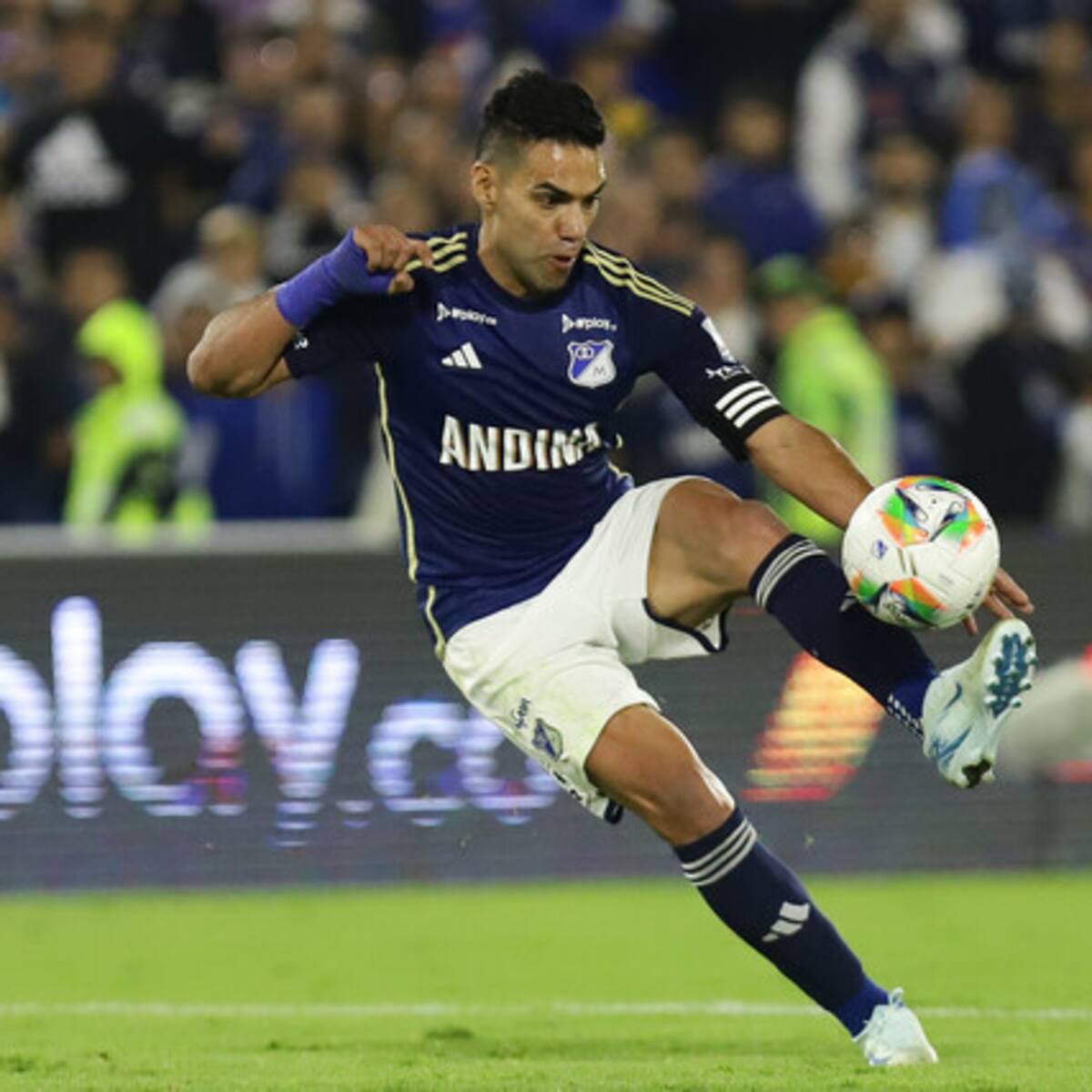 Falcao: “Quiero ayudar al equipo, disfrutar de este estadio y de esta hinchada”