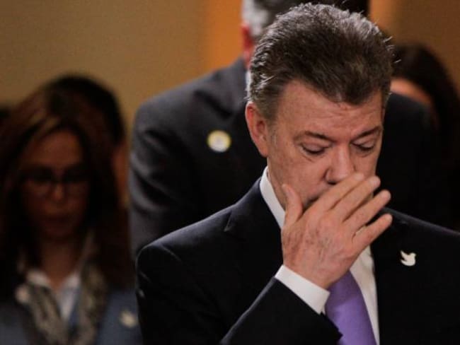 Las malas notas de Santos y el plebiscito