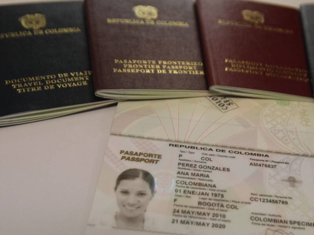 ¿Cómo y en qué casos se puede pedir el pasaporte de emergencia para viajar?
