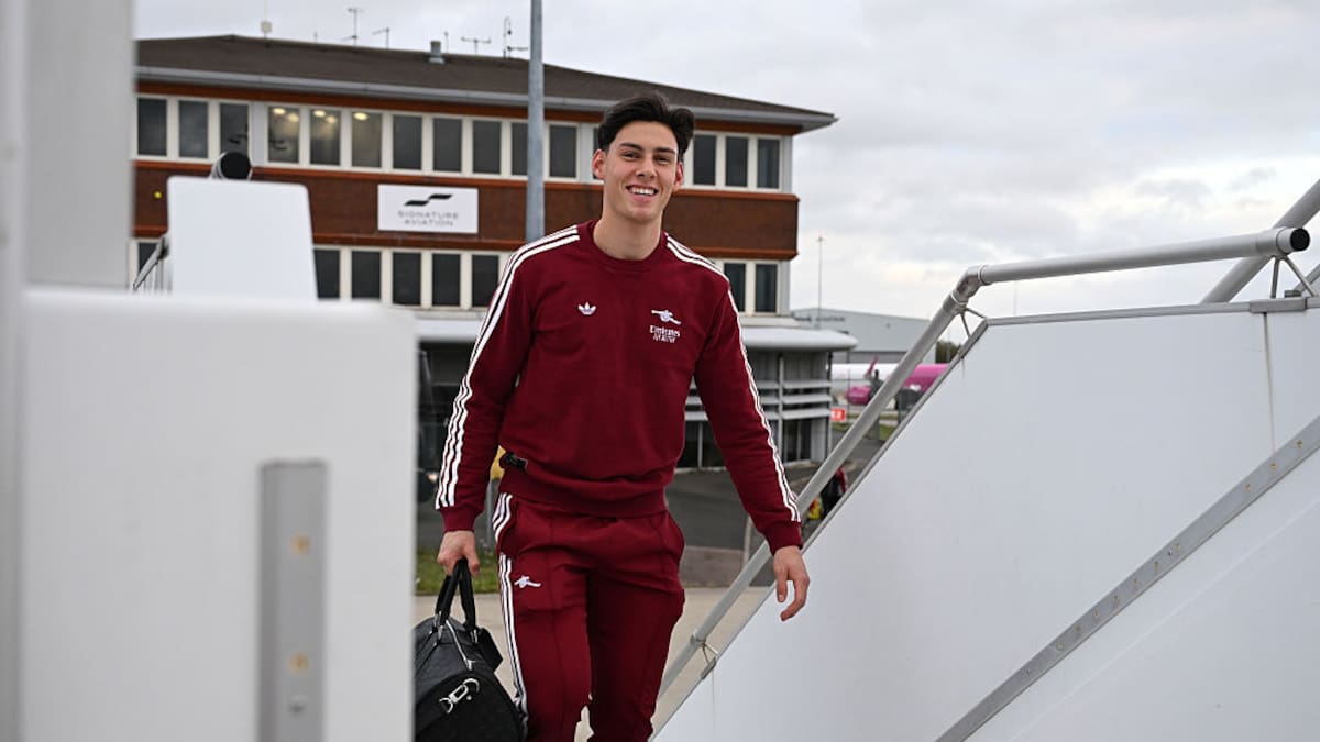 Alexei Rojas se despide del Arsenal y queda como agente libre