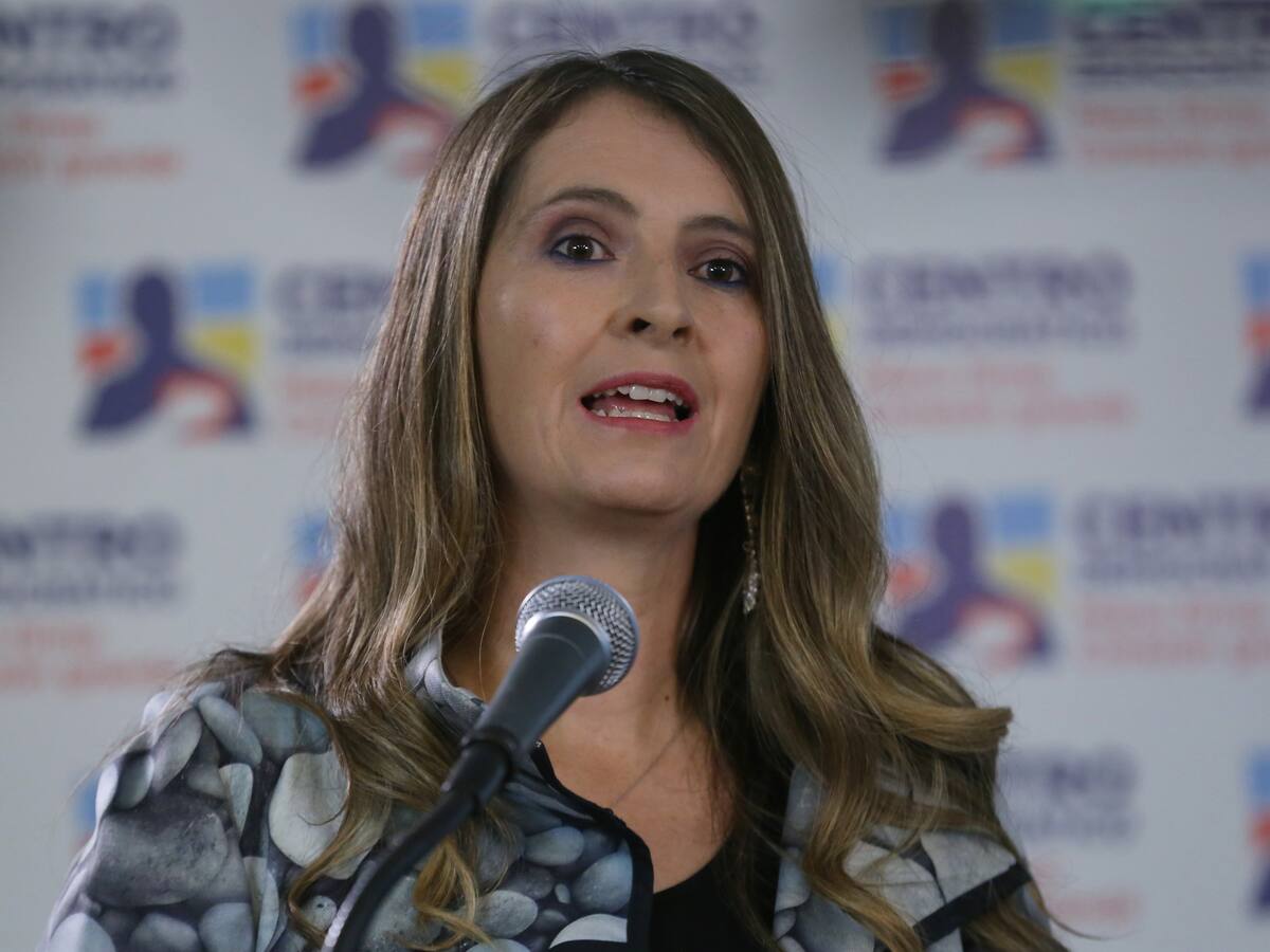 Paloma Valencia tras reunión con embajador de EE.UU.: “Nos preocupa una posible descertificación”