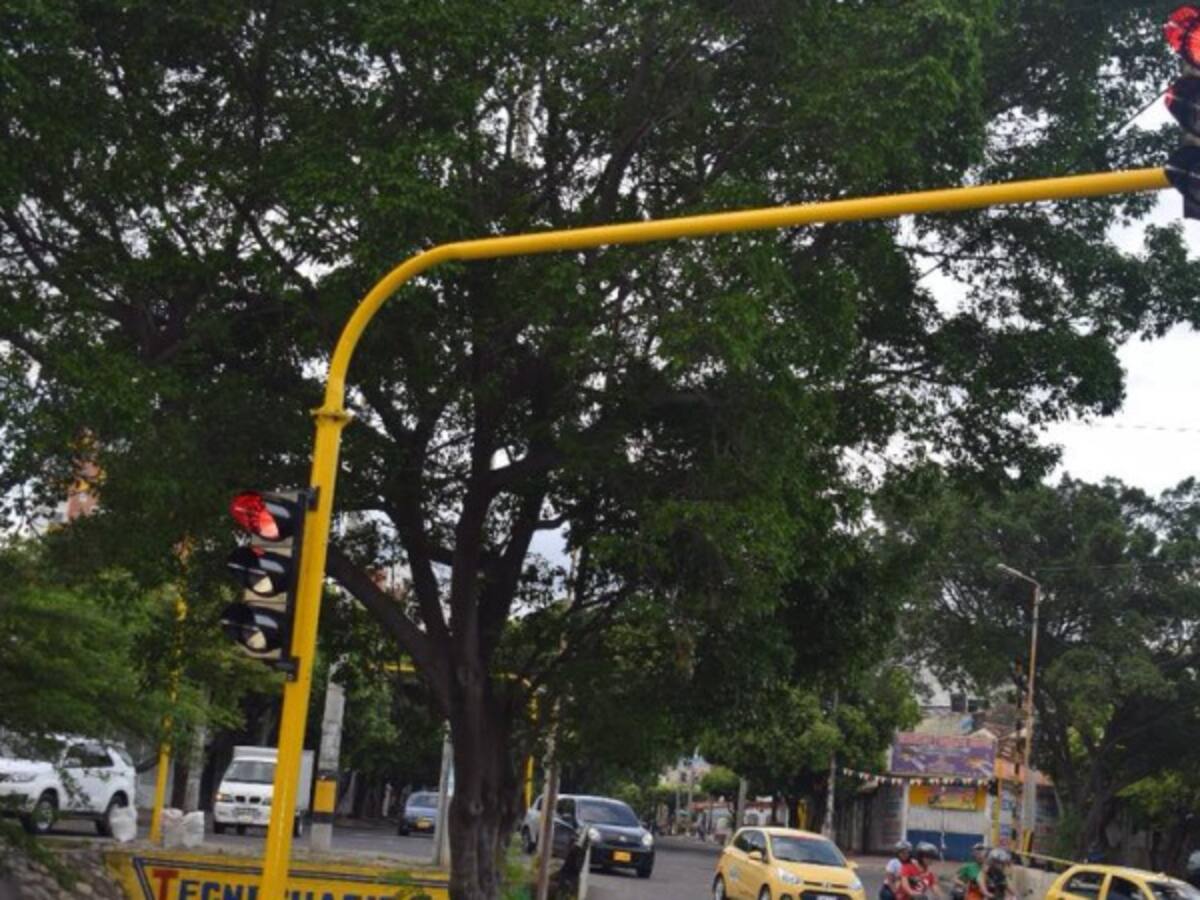 Autoridades de tránsito analizan los tiempos semafóricos durante las horas picos en Cúcuta
