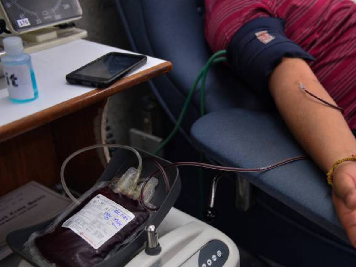 Más de mil usuarios de Medimás que sufren de VIH están sin atención