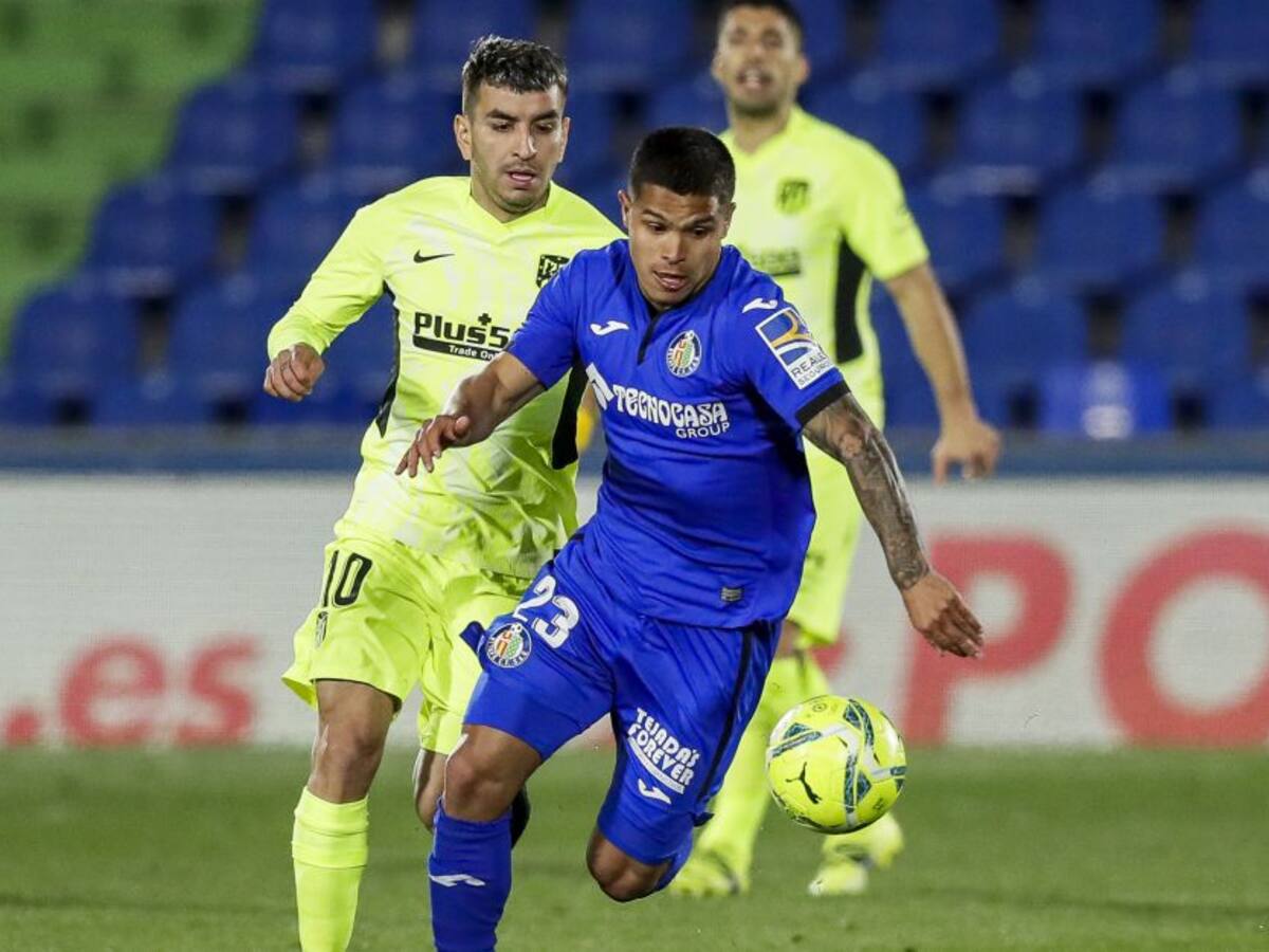 'Cucho' Hernández, operado con éxito tras fractura en dedo del pie