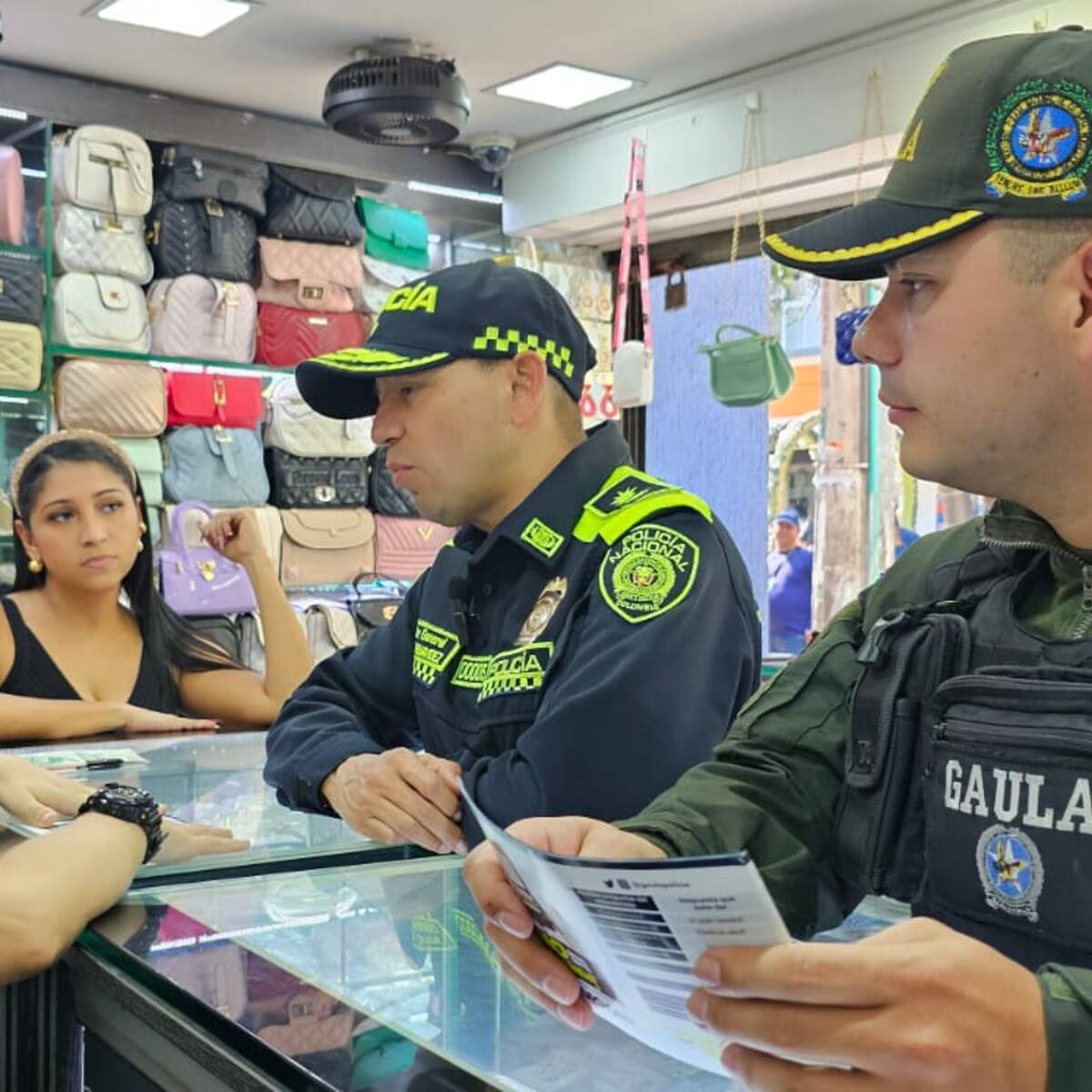 Policía de Barranquilla se tomó las calles del centro para combatir la extorsión